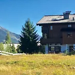 With 1 Bedroom Prázdninový dům *