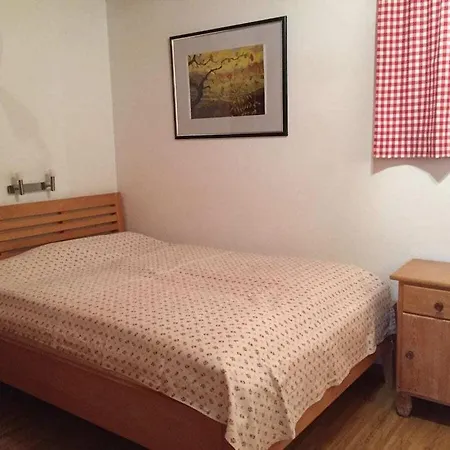 With 1 Bedroom * كريمل