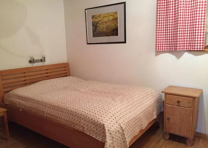 With 1 Bedroom * クリムル